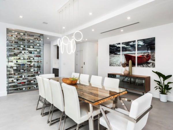 Miami Waterfront Luxury Villa - 4 Bedrooms Boater`s Retreat with Gym & Pool